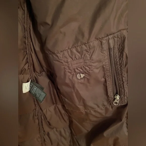 The North Face Parka 600 Down Metropolis
Hooded Long Puffer Coat Brown - Picture 6 of 6